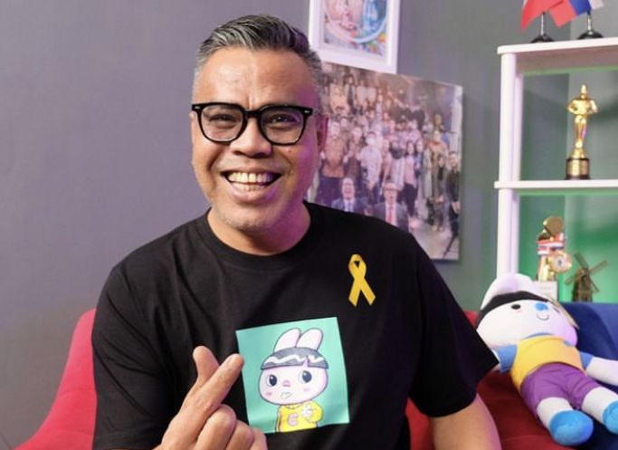 Kabar duka, putri komedian Abdel Achrian atau yang akrab disapa Cing Abdel meninggal dunia di usia 22 tahun.