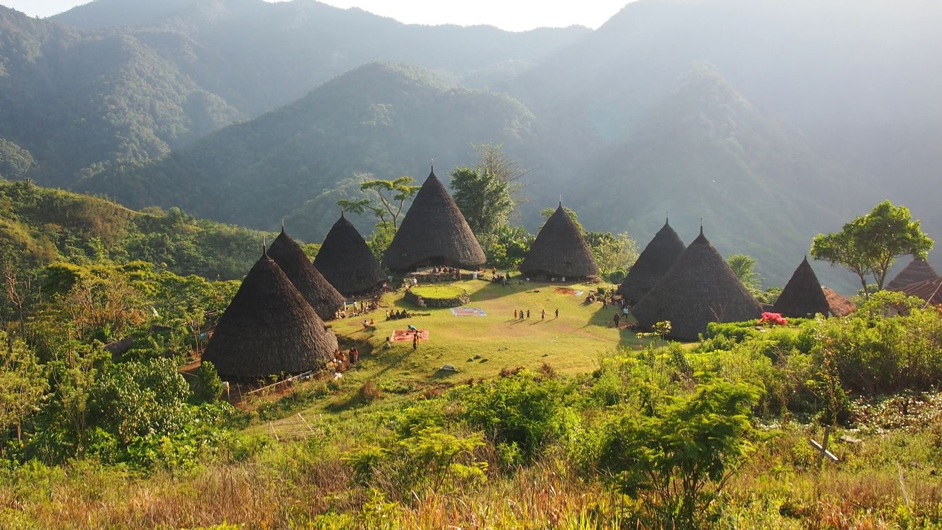 Berikut ini 3 hidden gem kampung adat di NTT untuk melihat rumah ada asli, ada Kampung Adat Todo hingga Wae Rebo.