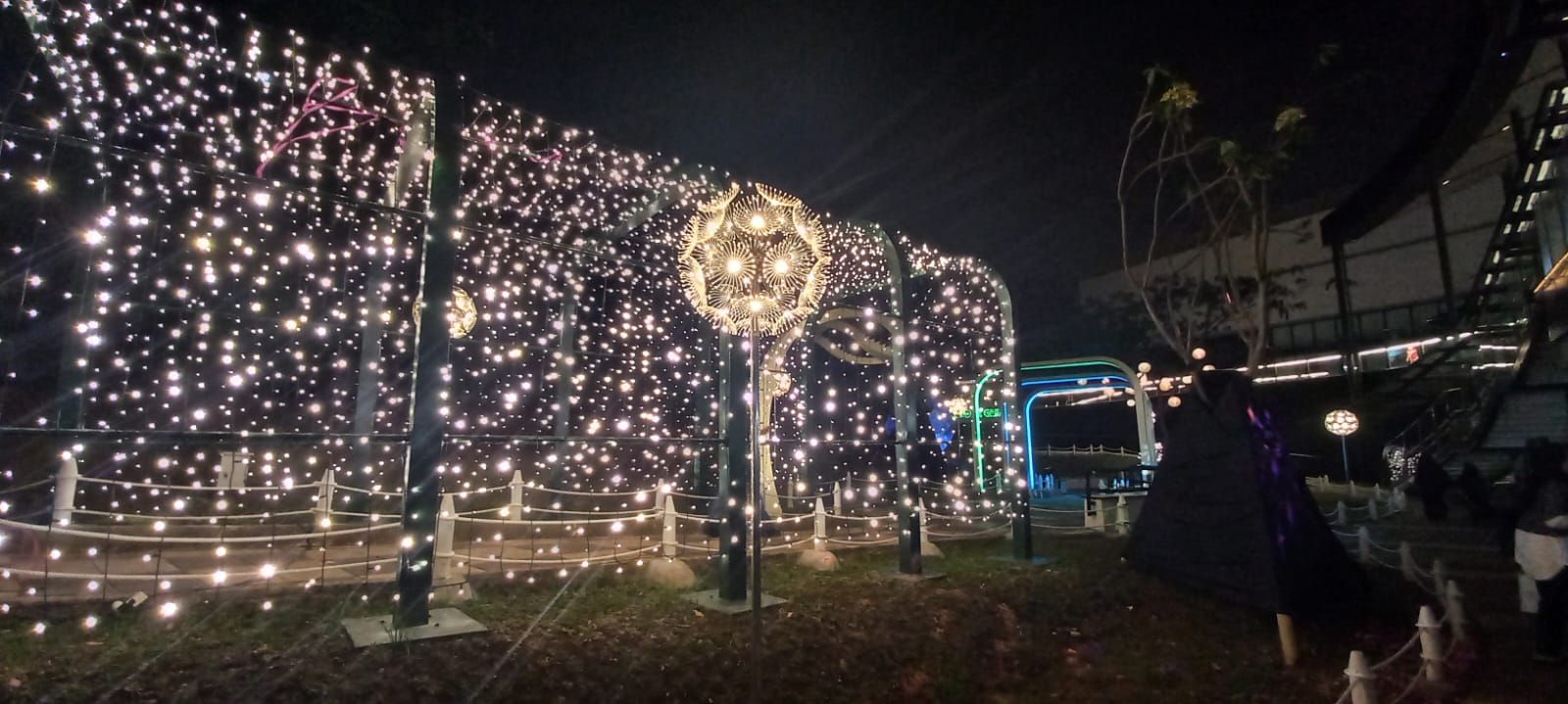 Menyambut lebaran 2023 yang tinggal beberapa hari lagi, AEON Mall Jakarta Garden City menawarkan ragam program dan pembaruan.