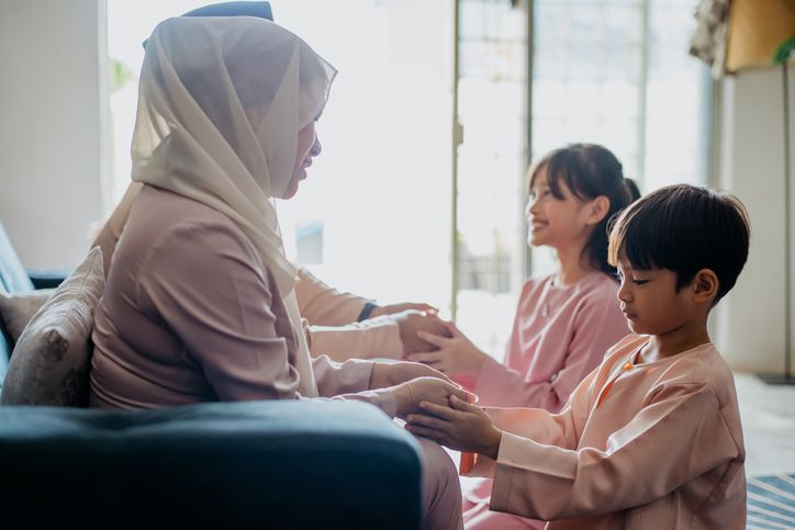 Lebaran 2023 tiba, berikut tips dan panduan dari financial planner perihal berapa nominal Tunjangan Hari Raya (THR) atau salam tempel untuk keponakan.