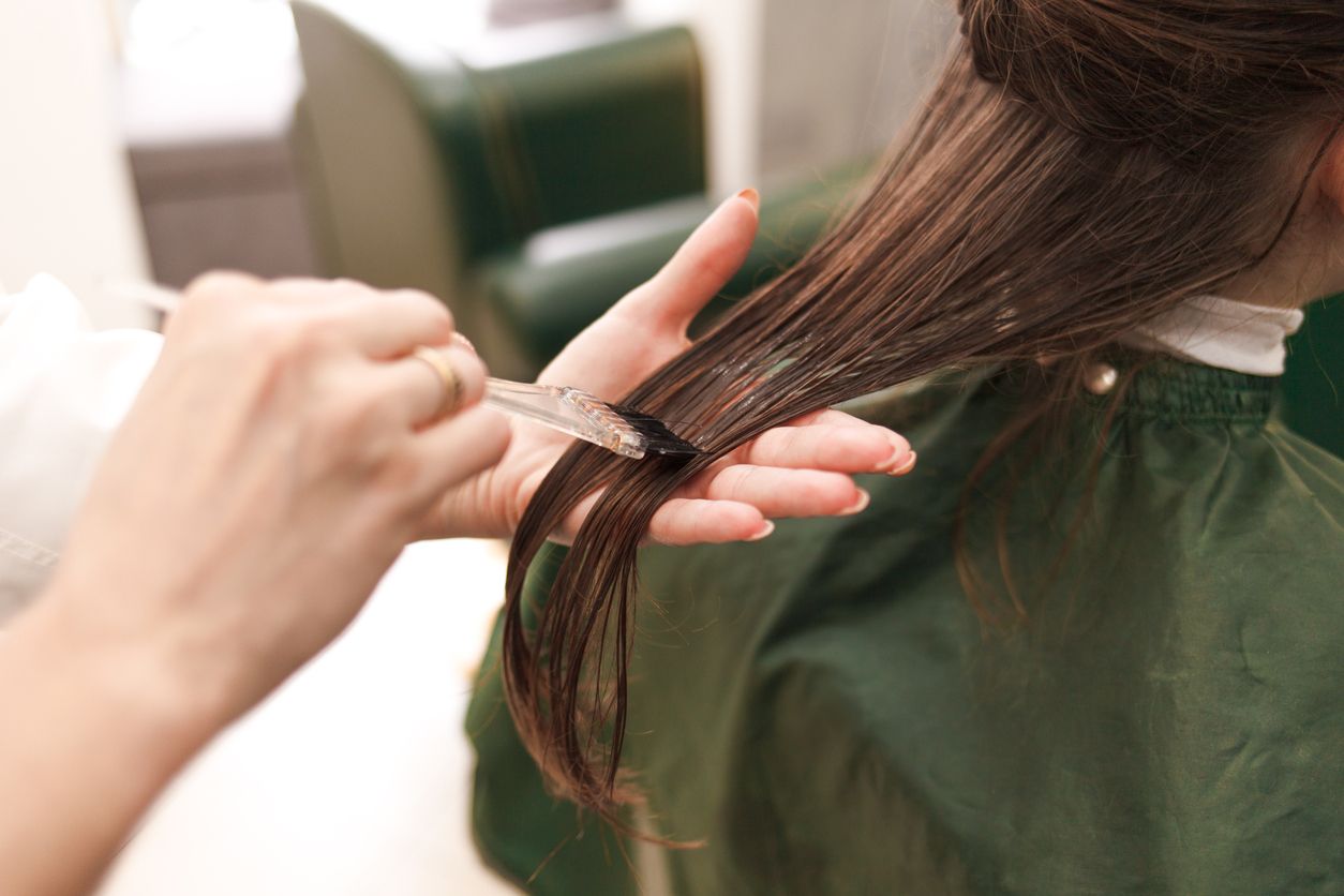 Berikut ini 5 bahan alami untuk keratin treatment di rumah yang kini viral di TikTok, ada lentil hingga santan.