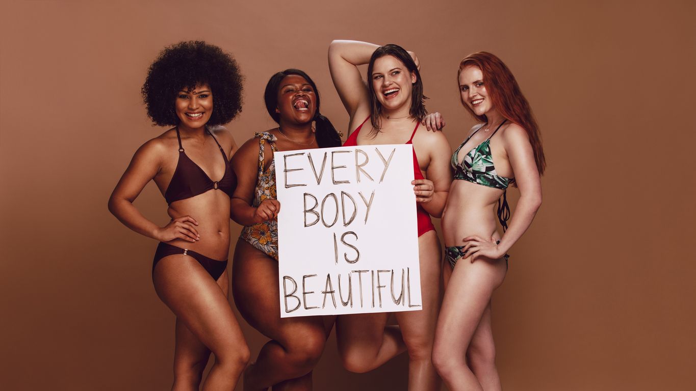 Standar kecantikan membuat kita terpuruk. Riset Parapuan membuktikan perempuan memilih untuk percaya diri dengan tubuh sendiri. 