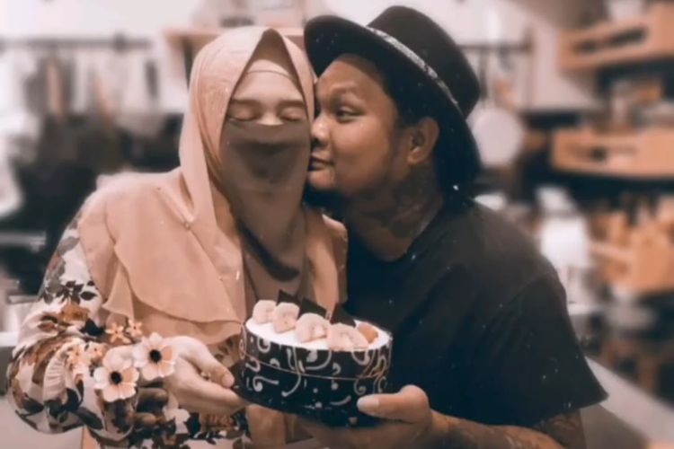 Berita terpopuler Love & Life (28/4/2023):  Mulai dari gangguan kepribadian NPD yang disebut istri Virgoun. Hingga tips mencari ART baru.
