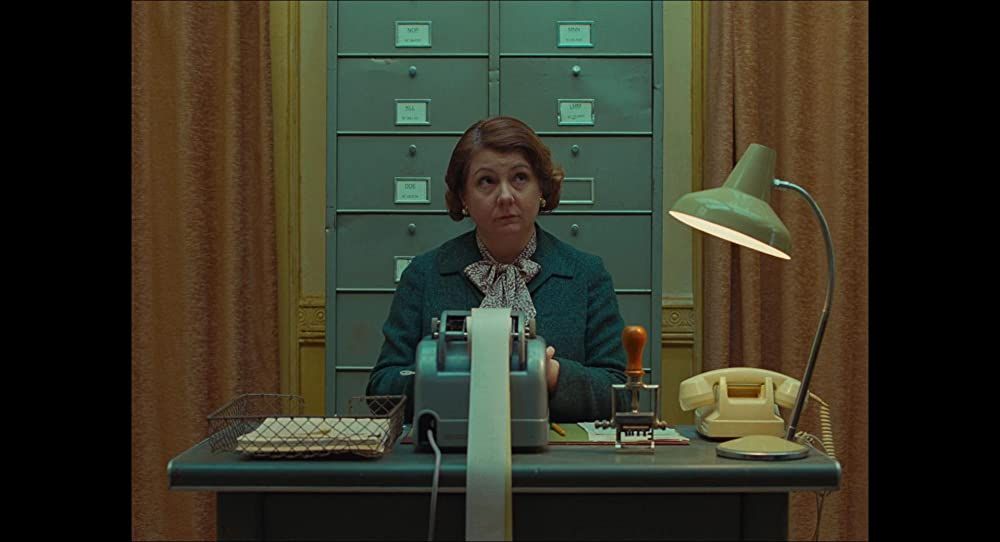 Simak cara bikin video ala Wes Anderson di TikTok yang lagi populer dan banyak dibuat oleh pengguna, pastikan pakai sound dan palet warna ini!