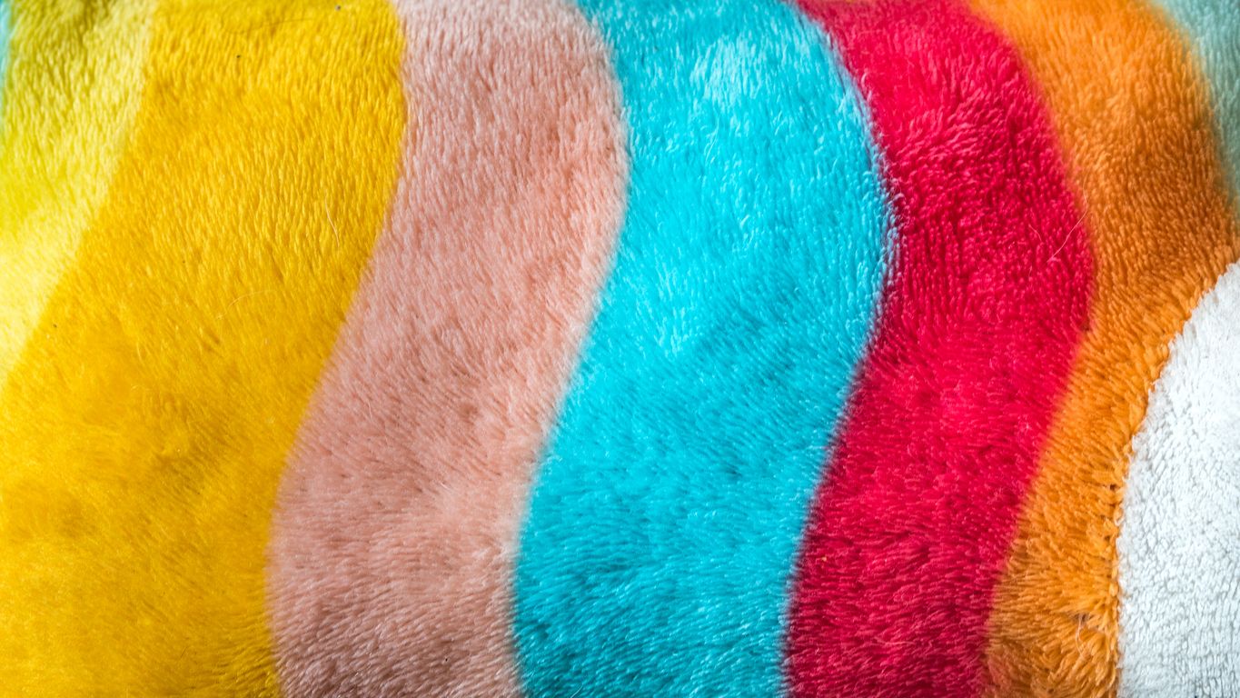 Personal color viral di TikTok berhasil bikin orang penasaran dengan warna pribadi, begini cara pakai aplikasi Colorlover Lab untuk mencari tahunya.