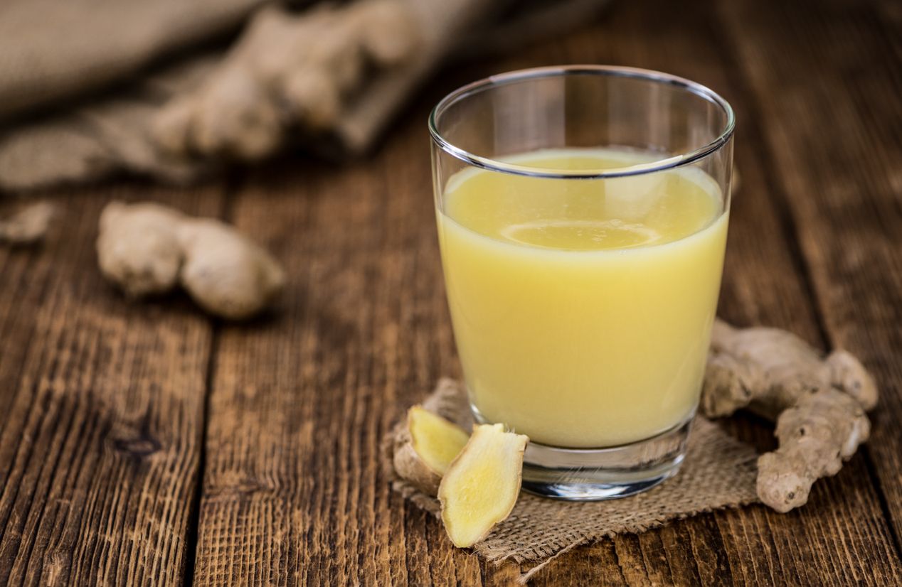 Berikut ini 5 tips membuat ginger shot, minuman herbal berbahan dasar jahe dan air lemon yang viral di TikTok