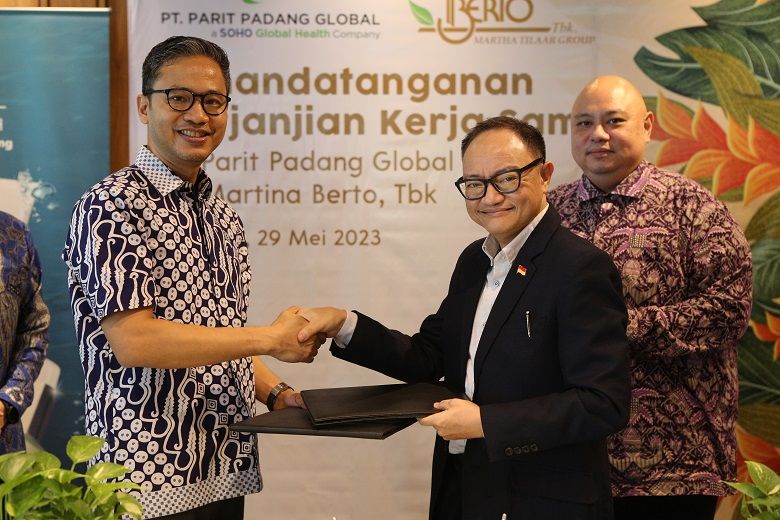 PT Martina Berto Tbk menjalin kerja sama strategis dengan PT Parit Padang Global (PPG). 