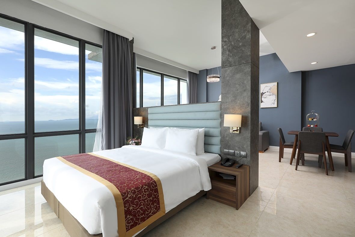 Liburan di tepi pantai bisa menjadi pilihan yang menyegarkan. Berikut rekomendasi hotel di pesisir pantai Malaysia.