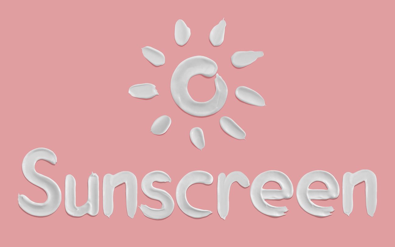 Perlu dipakai berulang kali, ini rekomendasi sunscreen yang cepat meresap di kulit. Simak penjelasan selengkapnya! 