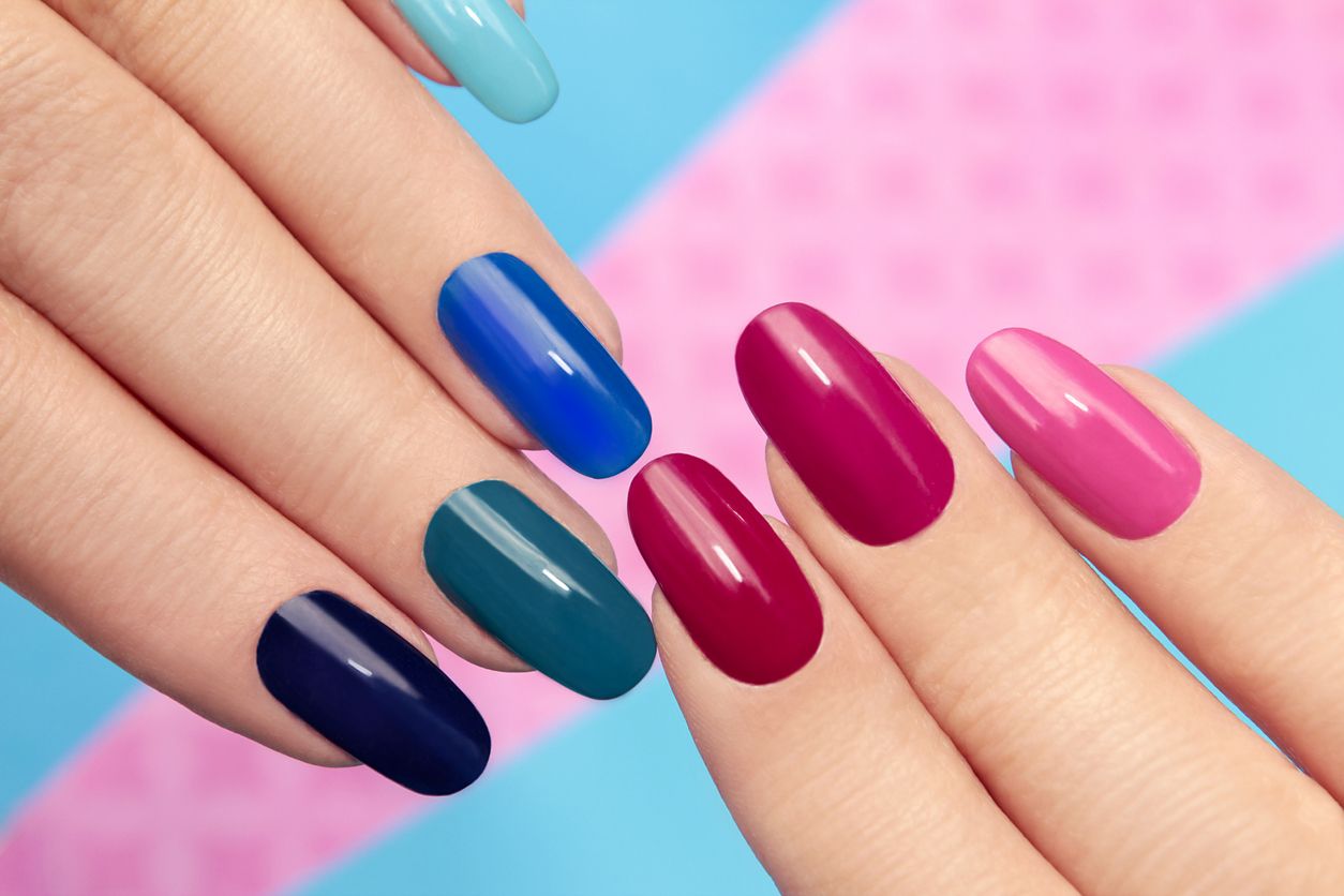 Berikut ini 3 rekomendasi press on nails yang videonya viral di TikTok, harganya mulai Rp50 ribuan, simak ya