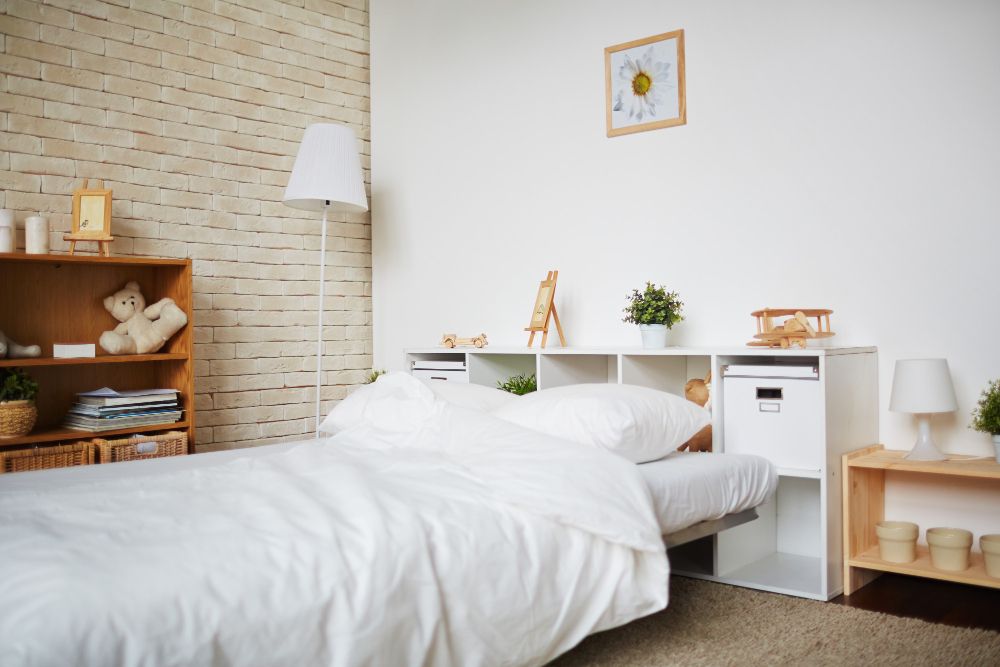 Kawan Puan tinggal di kamar kos? Ini beberapa jenis barang yang perlu kamu miliki akan seperti tinggal di rumah sendiri!