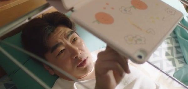 Sinopsis seris Cold Blooded Intern episode 4 hadir dengan cerita yang lebih seru. Go Hae Ra terlibat pertengkaran dengan Yi Young.