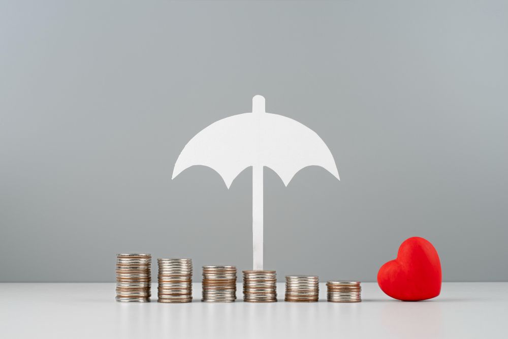Perencana keuangan berikan penjelasan tentang mana yang harus didahulukan antara asuransi versus investasi. 