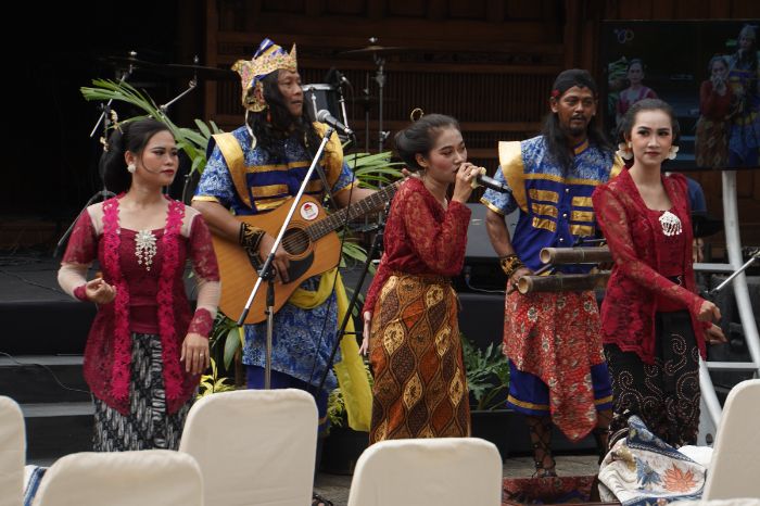 Berikut ini perayaan menarik di perayaan HUT Ke-60 Kompas Gramedia. Ada apa saja? Yuk simak selengkapnya.