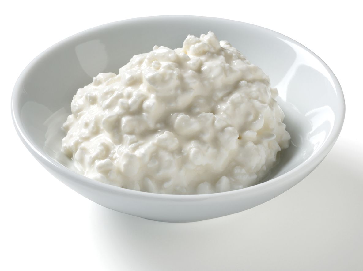 Berikut ini manfaat cottage cheese yang jadi cocolan dalam Tiffany Plate yang viral di TikTok, salah satunya turunkan berat badan.