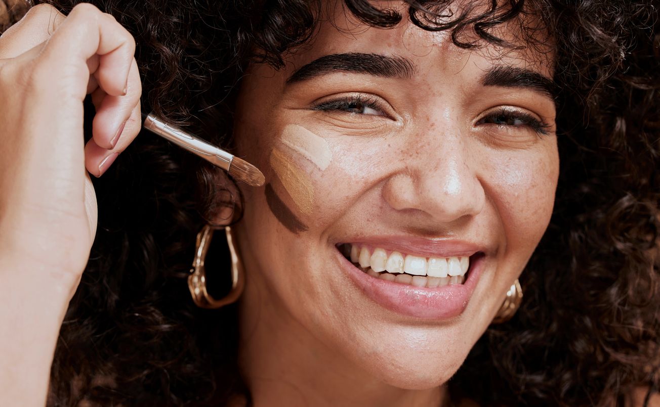 Ini 5 rekomendasi produk concealer dari brand lokal dengan harga yang terjangkau dan terdapat diskon.