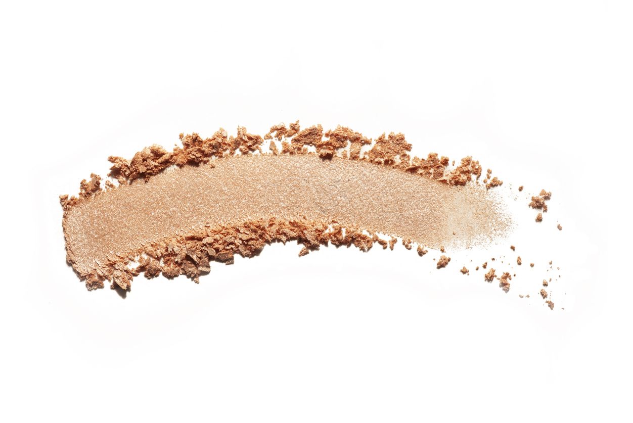 Mulai dari tren Martini Makeup hingga keuntungan powder sunscreen. Ini berita terpopuler fasion dan beauty.
