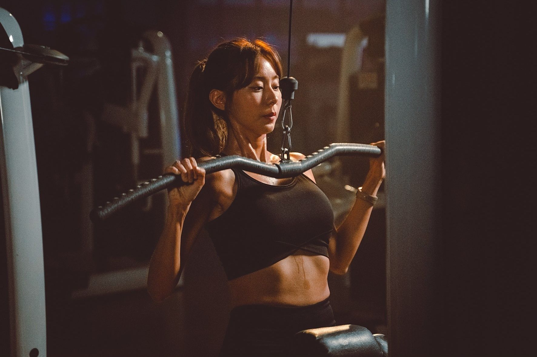 Viral di TikTok, intip karakter perempuan atletis yang diperankan Uee di drakor Live Your Own Life atau Hyo Shim's Independent Life sebagai Hyo Shim.