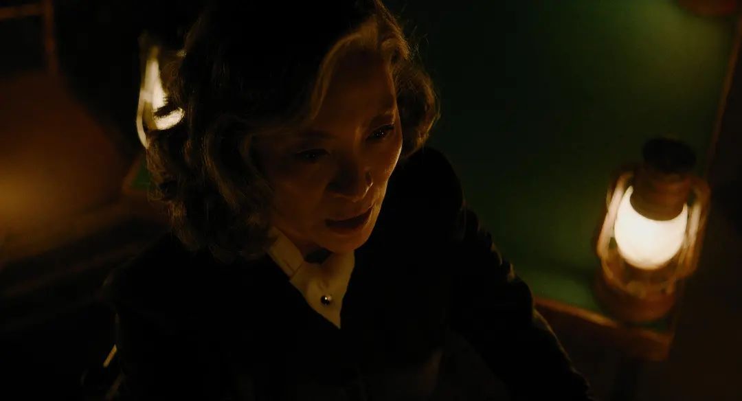 Dibintangi oleh aktris Michelle Yeoh, berikut ini sinopsis film A Haunting in Venice yang sedang tayang di bioskop.