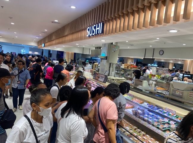 Berikut daftar promo yang bisa kamu peroleh di AEON Store di Mall Alam Sutera, salah satunya buy 1 get 1. Simak penjelasannya!