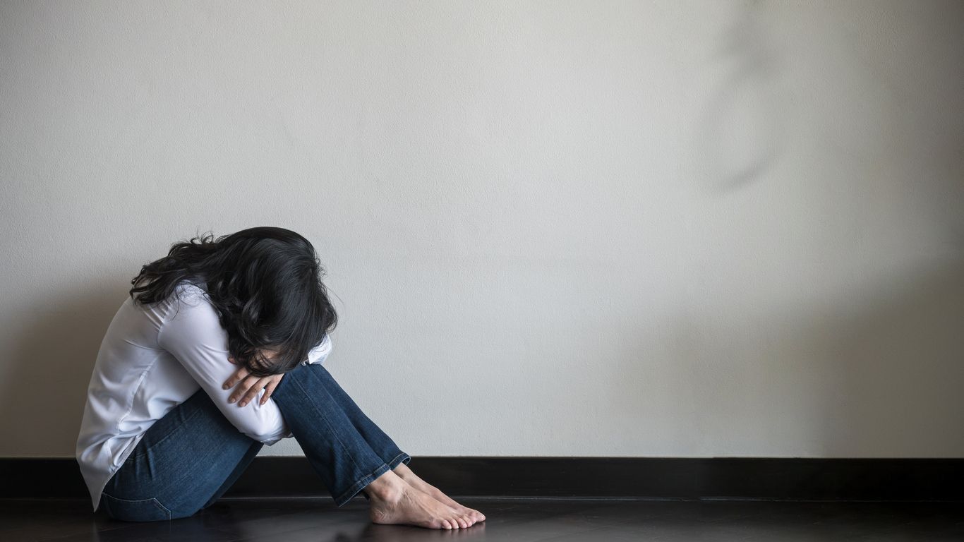 Berikut ini pengertian mengenai apa itu obsessive love disorder beserta tanda-tandanya, kondisi ini viral di TikTok.
