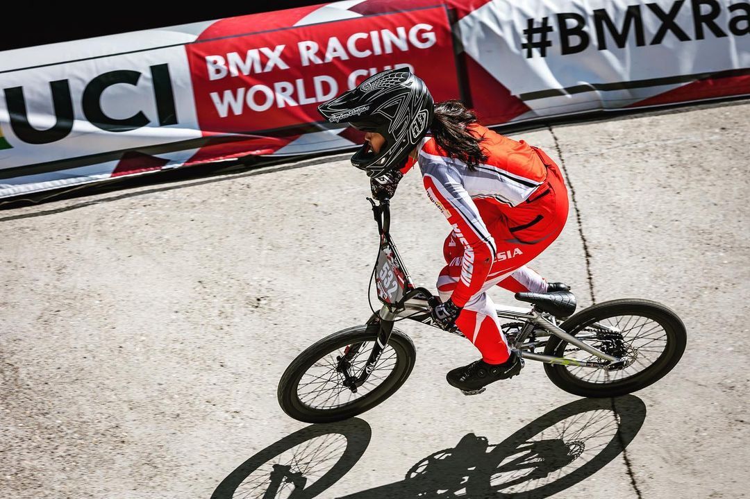 Indonesia berhasil meraih medali emas untuk cabang olahraga BMX Racing di Asian Games 2023, berikut manfaatnya untuk kesehatan tubuh.