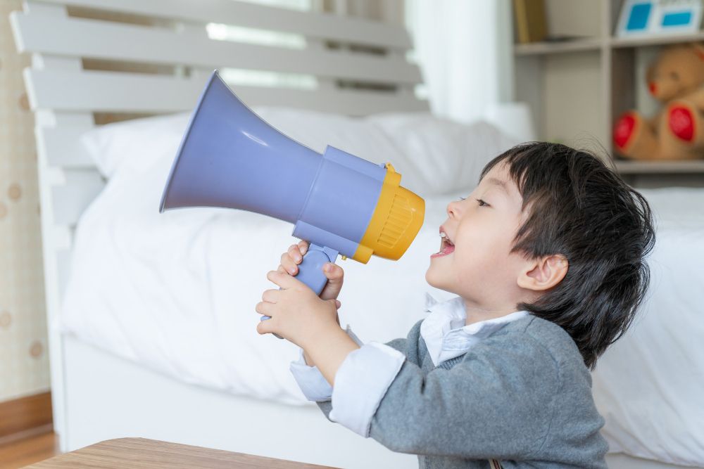 Kawan Puan, yuk kenali penyebab anak terlambat berbicara supaya kamu bisa segera menemukan solusinya!