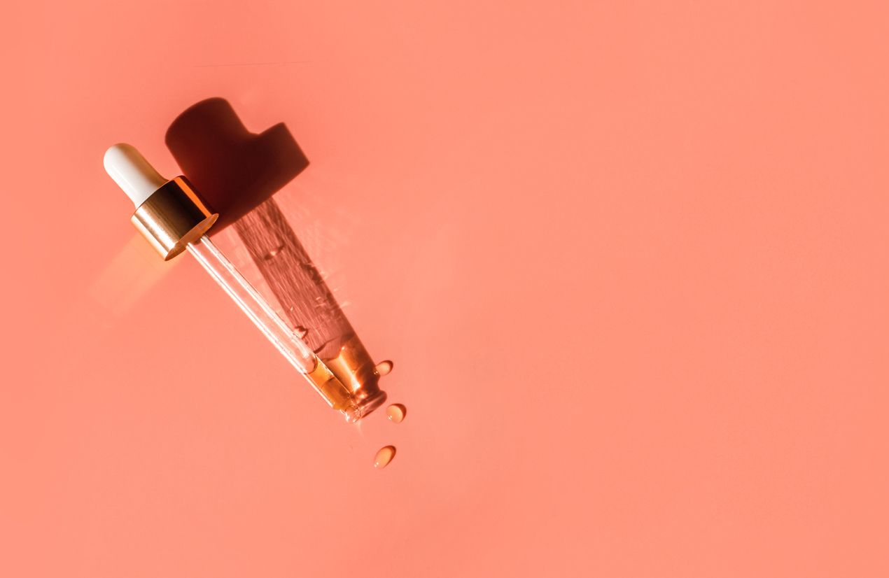 ELSHESKIN baru saja mengeluarkan rangkaian serum skincare best seller pada perayaan 10 tahunnya untuk menjaga kesehatan dan khasiat melawan penuaan.
