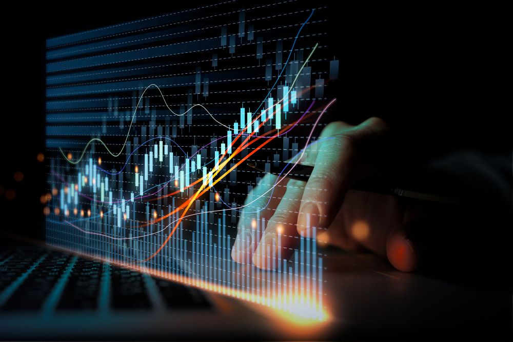 Cari bekal pengetahuan sebelum berinvestasi, begini tips belajar investasi saham untuk pemula menurut ahli.