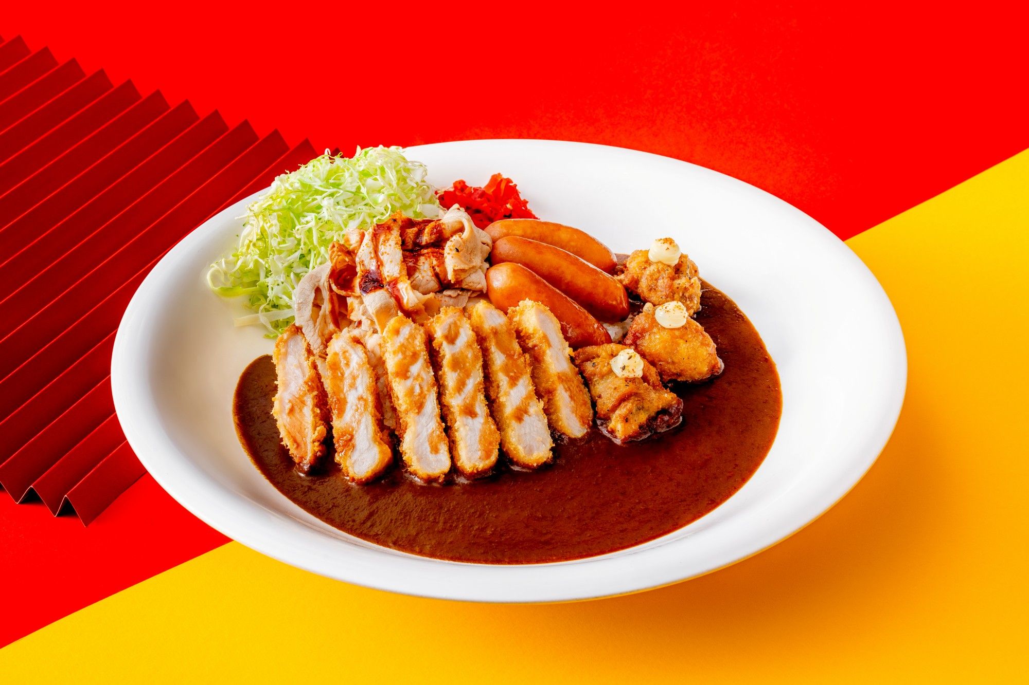 Pecinta curry Jepang pasti akan menyukai dengan restoran Monster Curry yang baru saja membuka gerai pertamanya di Jakarta.