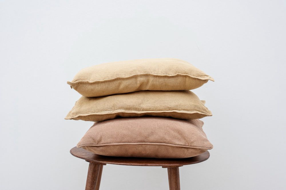 Atasi pegal dan nyeri punggung, ini rekomendasi bantal alas duduk di Blibli yang cocok untuk perempuan bekerja.