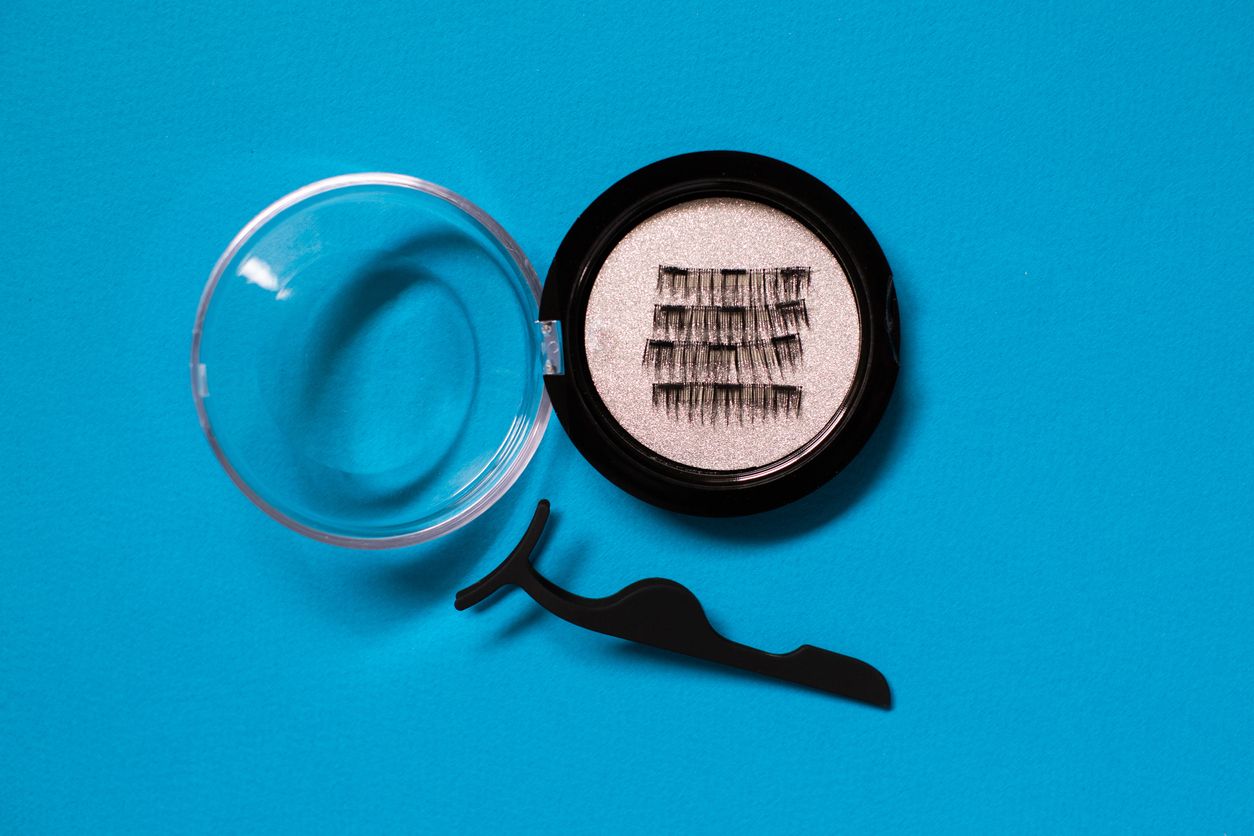 Berikut ini 4 rekoemndasi magnetic eyelashes yang jadi bulu mata palsu viral di TikTok, bisa dibeli di Tokopedia