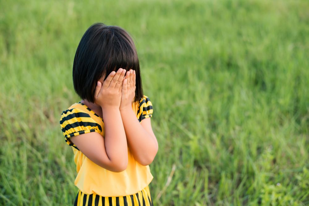 Psikolog mengungkap cara mengajarkan baik dan buruk kepada anak untuk mencegahnya jadi pelaku bully. Seperti apa?