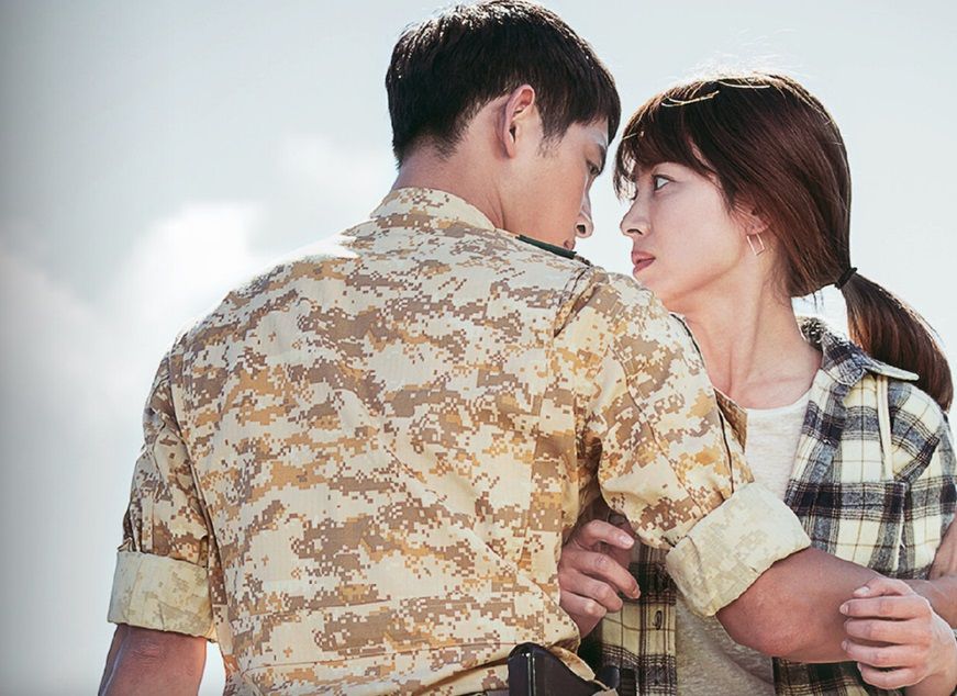 Sinopsis drakor Descendants of The Sun bakal diadaptasi jadi film Indonesia yang digarap oleh Hanung Bramantyo. Simak informasinya berikut ini. 
