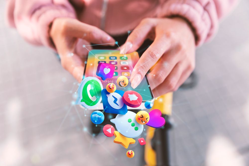 Mengenal apa itu orbiting, istilah dalam kencan di era digital dan masifnya penggunaan media sosial!