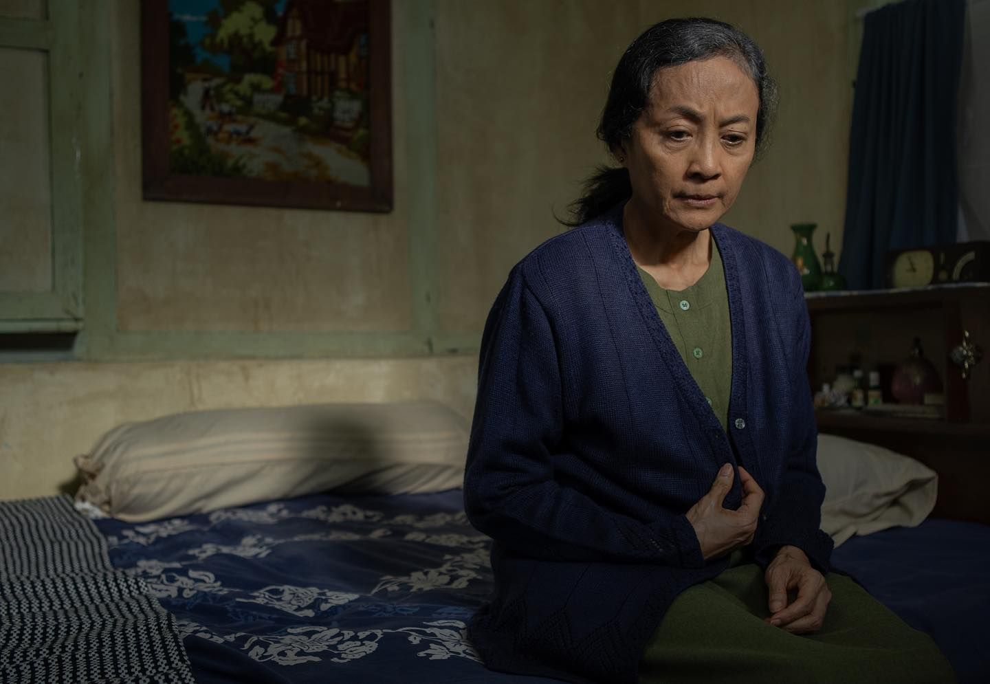 Menurut sinopsis series Gadis Kretek yang tayang di Netflix, sosok karakter Rukayah tua mengalami demensia. Penyakit apa itu dan apa gejalanya?