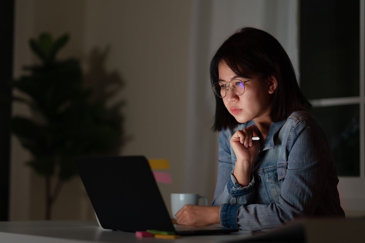 Untuk mendapatkan uang tambahan, Kawan Puan bisa mencoba ide usaha sampingan yang bisa dikerjakan malam hari ini! Bisa dilakukan sepulang kerja.