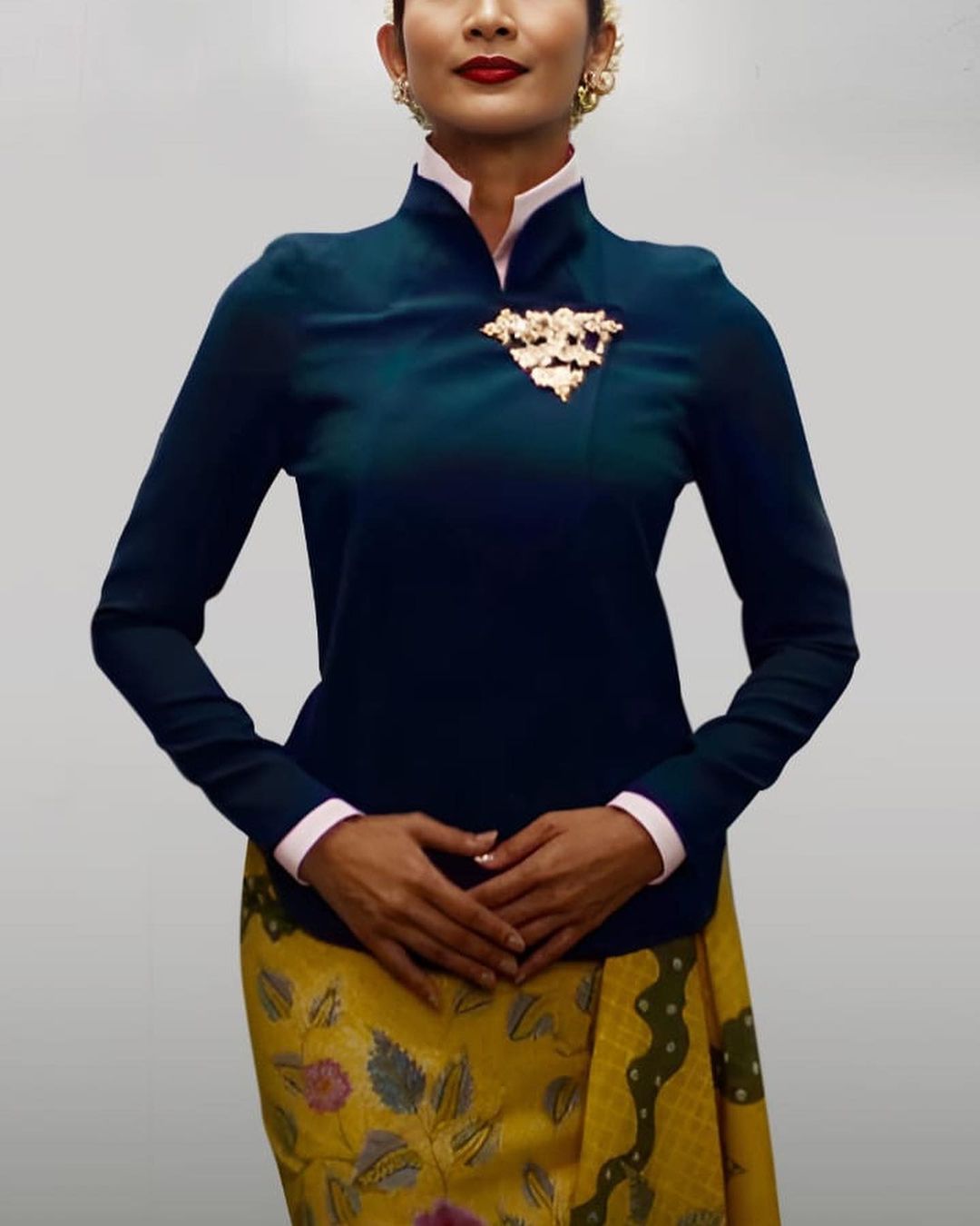 Mulai dari tips pilih perhiasan untuk kebaya hingga manfaat flaxseed gel untuk rambut. Ini berita terpopuler fashion dan beauty