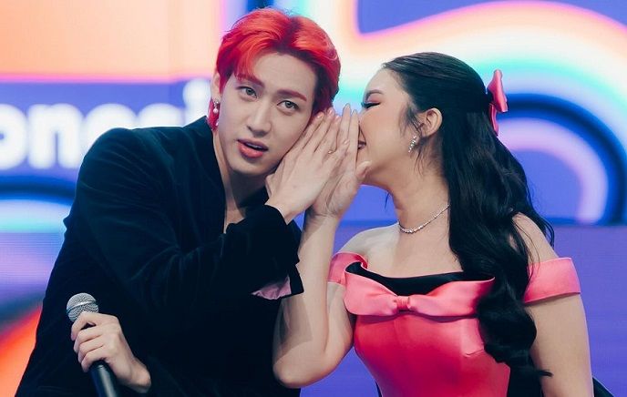 Begini interaksi Tiara Andini dan Bambam GOT7 di Spotify Wrapped Live Indonesia 2023. Berikut lengkapnya.