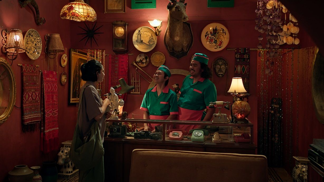 Tayang mulai 7 Desember 2023 di Prime Video, ini sinopsis series Tukar Tambah Nasib yang menceritakan perempuan kasir minimarket tukar nasib. Simak!
