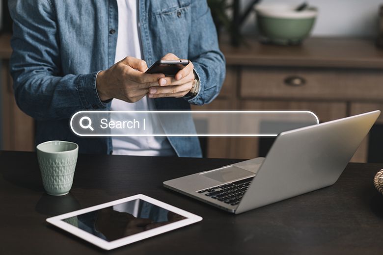 Jasa SEO Deric Santoso menyediakan layanan yang mencakup berbagai elemen, seperti SEO lokal, mobile optimization, dan strategi konten.