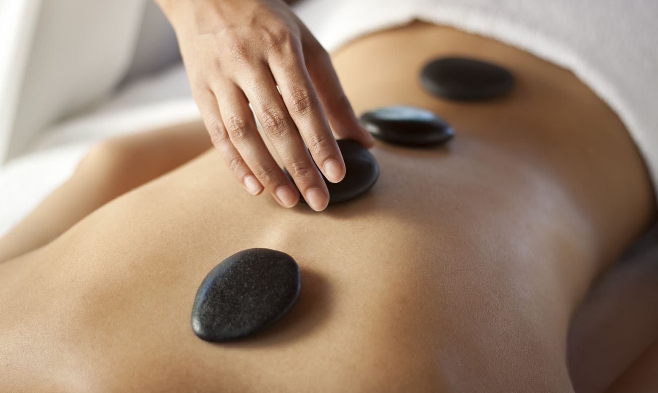 Berikut ini 4 jenis pijat beserta manfaatnya bagi tubuh, salah satunya ada Thai Massage, simak selengkapnya.