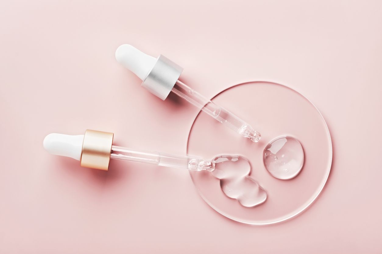 Viral di TikTok, berikut ini penjelasan dokter mengenai penggunaan copper peptide dan retinol, simak selengkapnya.