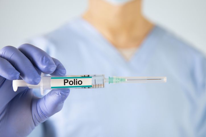 Viral penyakit polio jadi KLB, yuk kenali cara penularan polio dan gejala yang ditimbulkan. Berikut lengkapnya.