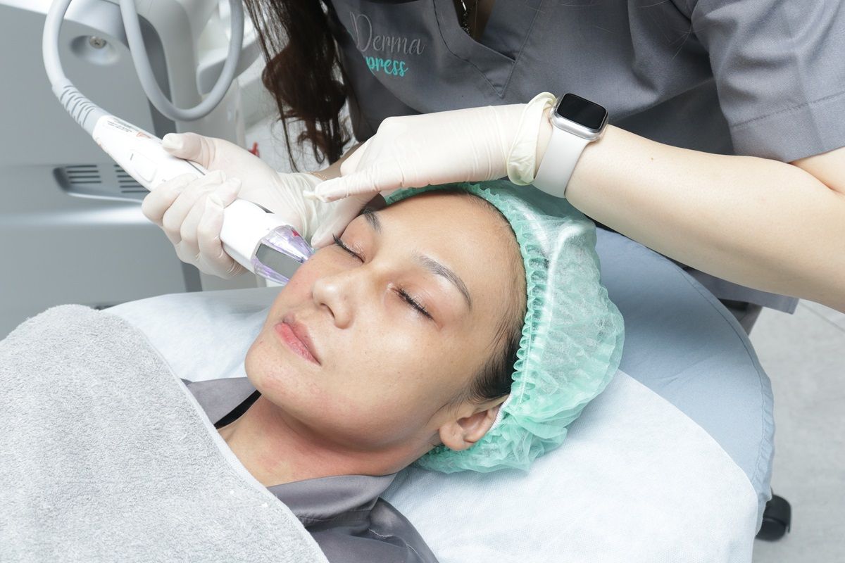 Jalani perawtan kulit, berikut ini 5 tips mengencangkan kulit wajah agar tetap dapat tampil awet muda!