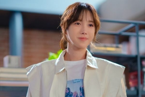Drama Korea Queen of Divorce dijadwalkan tayang mulai hari Rabu, (31/1/2024) di Viu. Berikut sederet fakta menarik drakor Queen of Divorce.