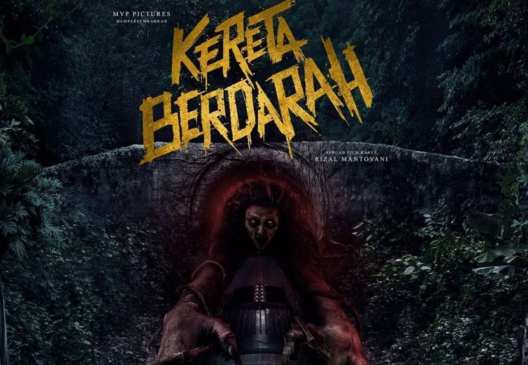 Sinopsis film Kereta Berdarah, film horor Indonesia yang menceritakan tentang teror mistis di dalam gerbong kereta.