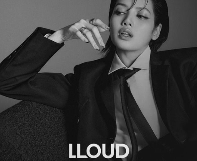 Lisa BLACKPINK baru saja mendirikan agensi pribadinya untuk mengajak pegiat musik berinovasi dan bisa menghubungkan berbagai generasi.
