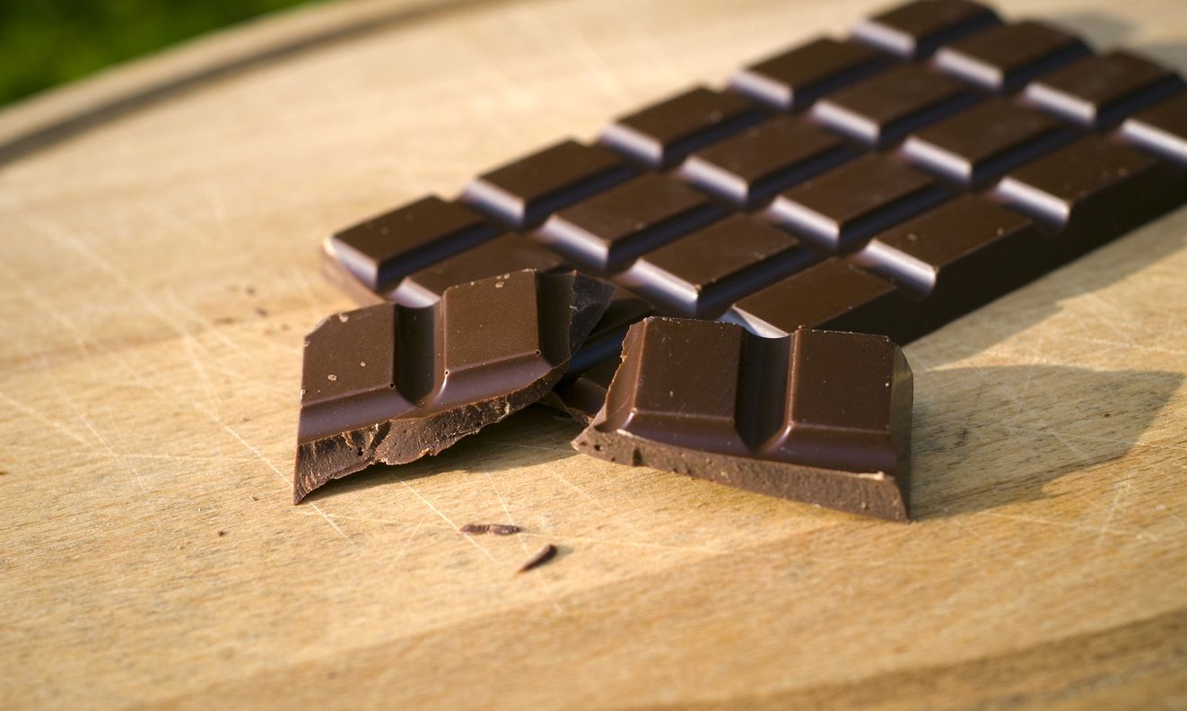 Berikut ini tips memilih cokelat berkualitas yang cocok diolah sebagai dessert untuk kado valentine 2024.