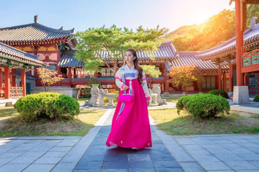 Empat opsi beasiswa S1 di Korea Selatan yang bisa kamu pilih. Semuanya gratis biaya kuliah dan sediakan uang saku!